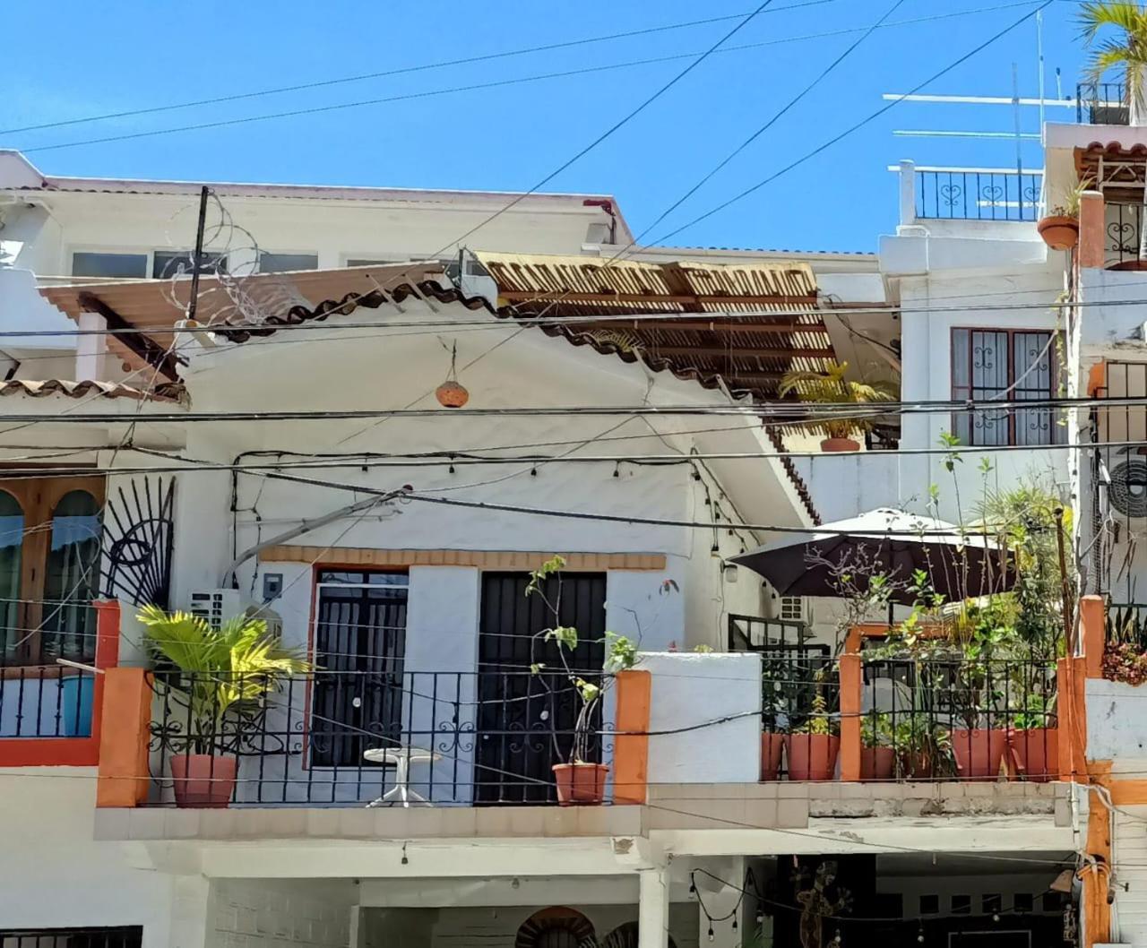 Terraza Y Balcon En La Zona Romantica Cerca Del Mar Пуерто-Вальярта Екстер'єр фото